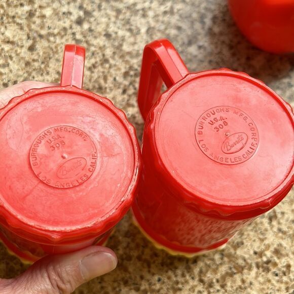 1960sBurrite Flamingo 🦩 Salt 🧂 & Palm Tree 🌴 Pepper 🫑 shakers Bonus CreamCup - Picture 6 of 16
